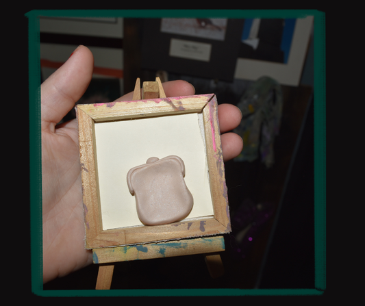 Alabaster Jar Comfort Stone